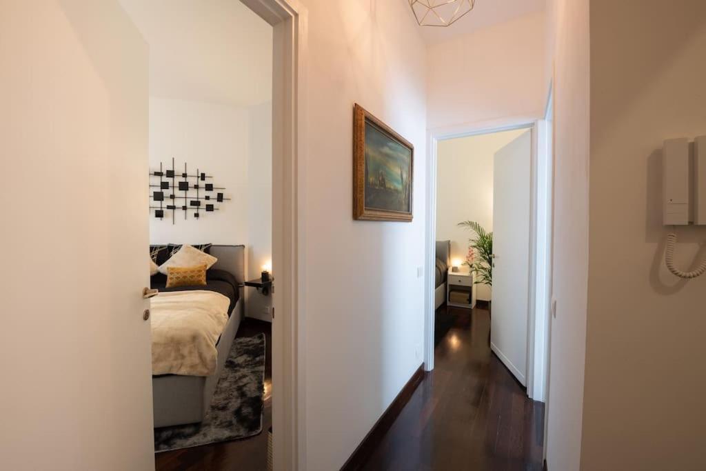 Spiga Duplex By Montenapoleone Living Apartment Milan